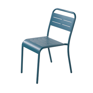 Salon de jardin repas 4 à 6 personnes en acier bergame bleu chaise fond blanc